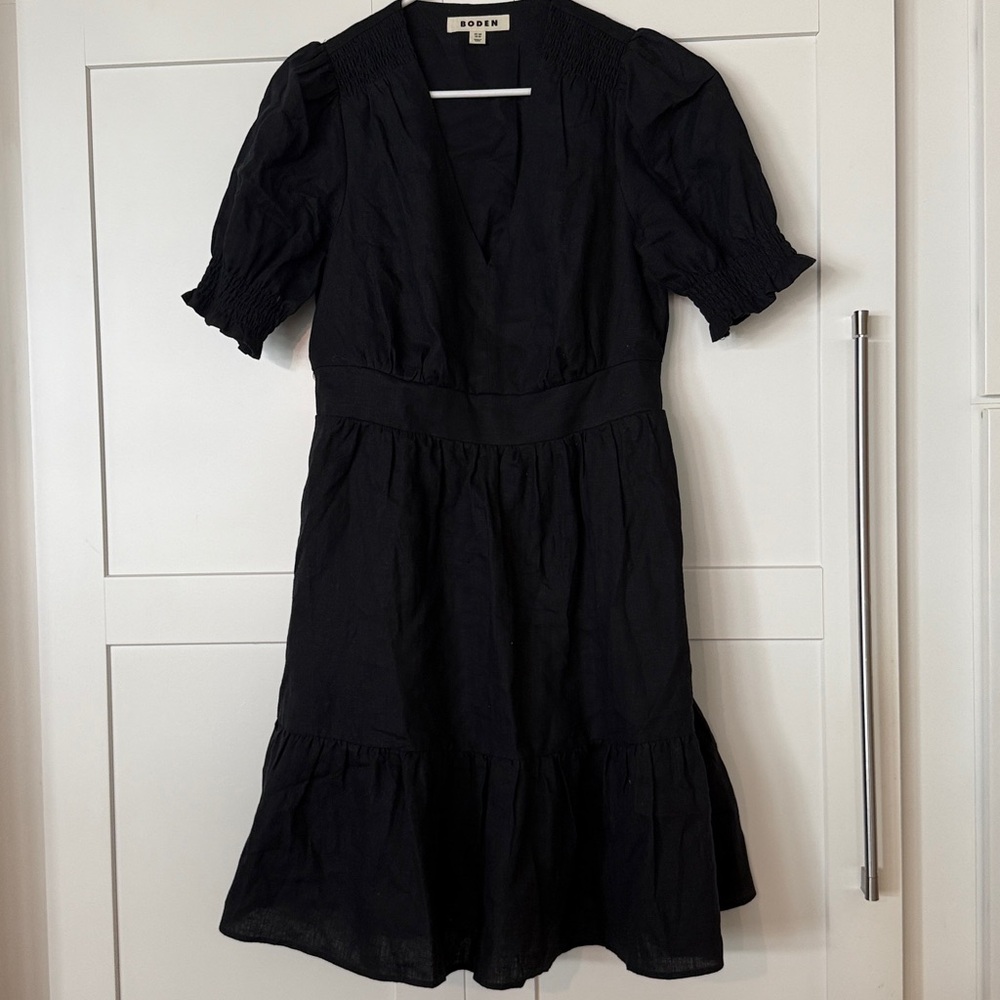 Boden Charcoal Short Sleeve Dress - Picture 1 of 3